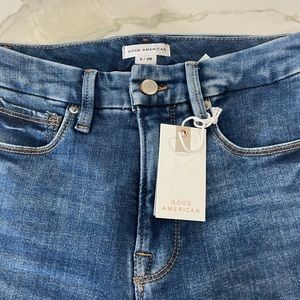 GOOD AMERICAN CLASSIC 28" INSEAM JEANS